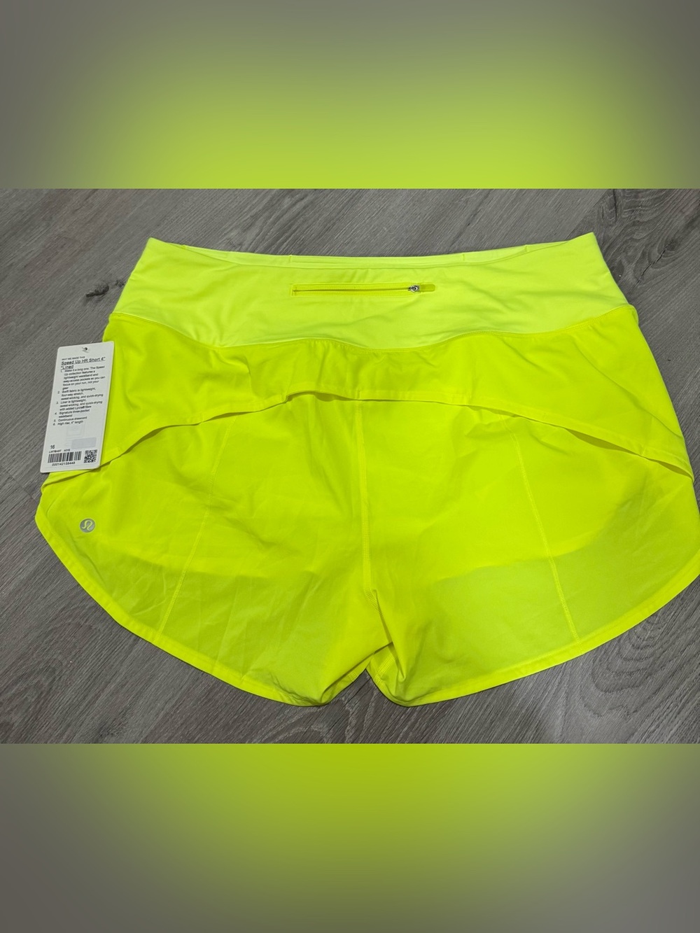 NWT lululemon speed up hr shorts 4”